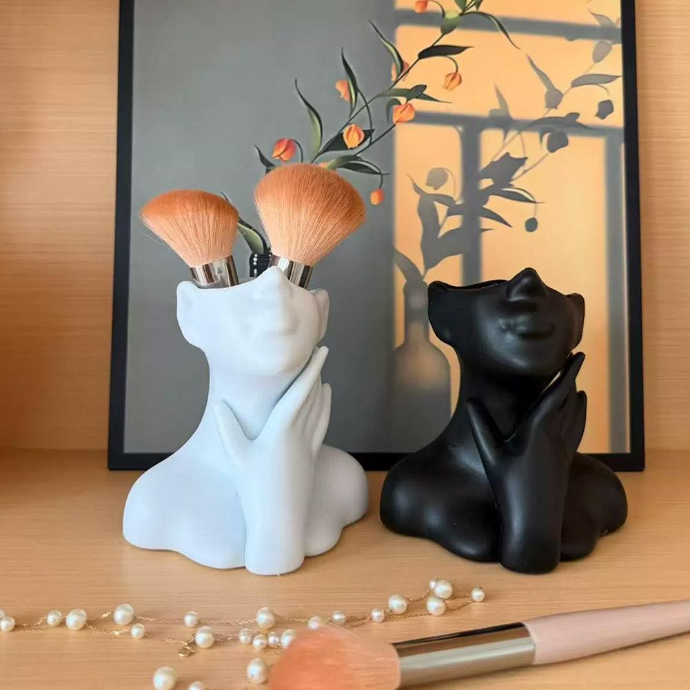 Woman Beauty Makeup - Vrouwelijke buste beeldje vaas make-up borstel