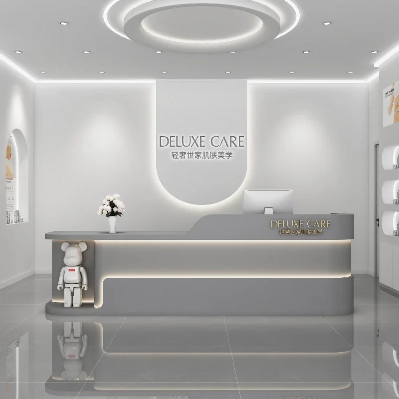 Moderne make-uptafel, schoonhe - Beauty Makeup Institute recensie en prijs